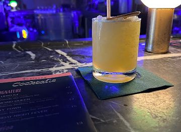florida/orlando/bar/the-robinson-cocktail-room