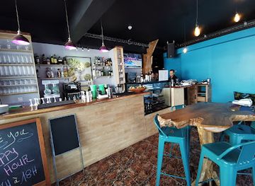 french-polynesia/tahiti-iti/bar/be-you