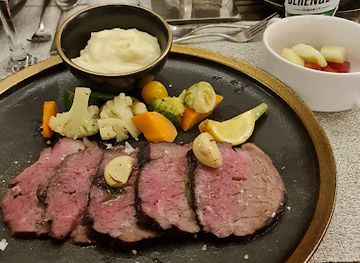 tanzania/zanzibar-archipelago/bar/garden-pool-bar