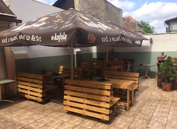 czechia/machovo-jezero/bar/anziba