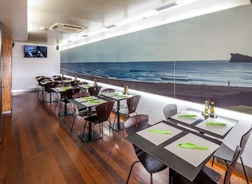 portugal/azores/bar/beach-bar-grill