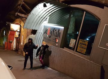 austria/innsbruck/pradl/bar/jellyfish-music-bar
