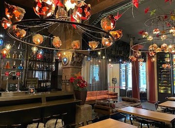 spain/barcelona/bar/el-bosc-de-les-fades