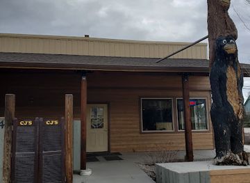montana/the-bitterroot-valley/bar/cj-s-den