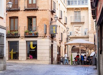 spain/toledo/santa-maria-la-blanca/bar/el-trebol