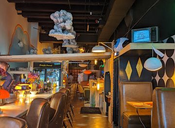 alabama/bankhead-national-forest/bar/house-of-found-objects