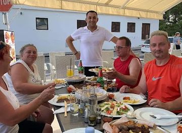 croatia/paklenica-national-park/bar/bistro-honey