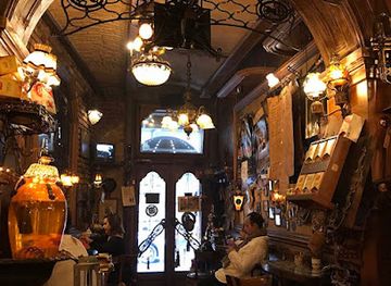 bosnia-and-herzegovina/sarajevo/ferhadija/bar/zlatna-ribica