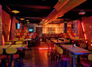 BricZ Resto Bar and Pub - Bang Bang Disc