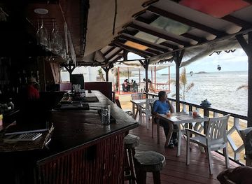 dominica/saint-peter/bar/coral-reef-bar-restaurant