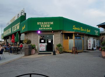 wisconsin/green-bay/bar/stadium-view-bar-restaurant-event-hall