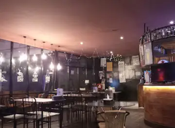 Q House