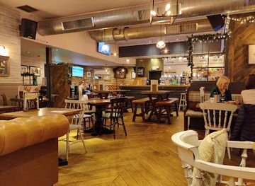 united-kingdom/inverness/bar/platform-8