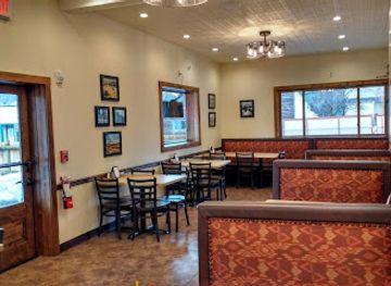 oregon/blue-mountains/bar/the-main-place-cafe-grill