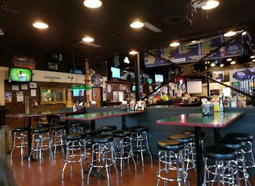 ohio/cuyahoga-valley-national-park/bar/wing-warehouse