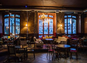 poland/wroclaw/bar/schody-donikad