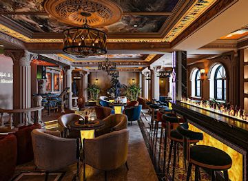 vietnam/sapa/bar/alexandros