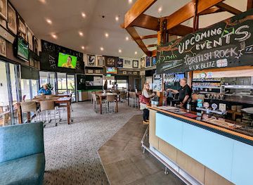 australia/fleurieu-peninsula/bar/lady-bay-resort-bar-restaurant