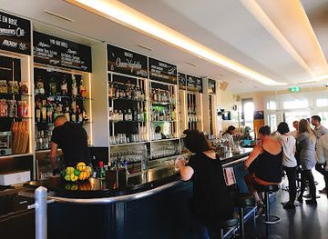 switzerland/zurich/enge/bar/le-raymond-bar