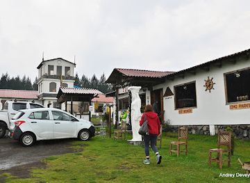 ecuador/cotopaxi-national-park/bar/mirador-de-los-volcanes-cotopaxi-ecuador