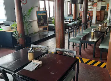 Mel Whisks - Gastro Bar