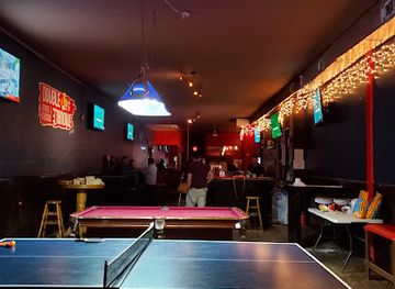 texas/brownsville/bar/double-trouble-sports-cocktails