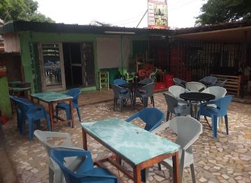 cote-d-ivoire/yamoussoukro-autonomous-district/bar/cave-game-store