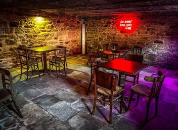 belgium/hesbaye/bar/deux-ours