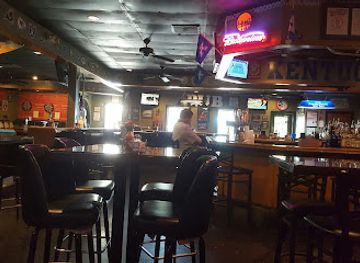 kentucky/lexington/university-of-kentucky/bar/campus-pub