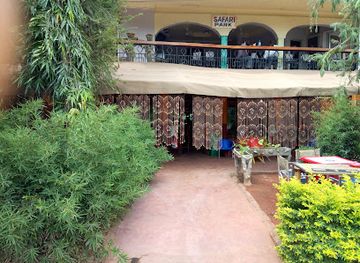 tanzania/lake-manyara-national-park/bar/safari-park