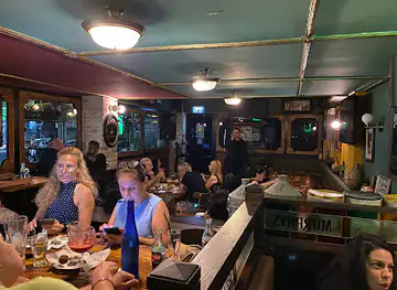 Murphy's Bar, Ra'anana מרפיס