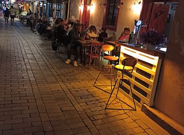 turkiye/mediterranean-region/bar/gagarin-pub-hotel