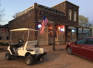 kansas/wellington-mcpherson-lowlands/bar/sandstone-saloon