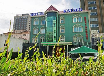 mongolia/khar-nuur/bar/kaiser-hotel