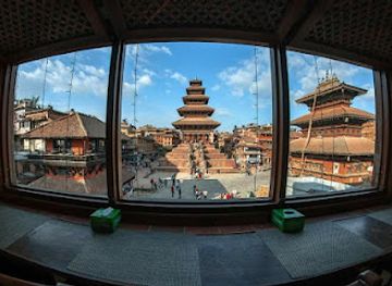 nepal/bhaktapur/bar/chiyabhatti-cafe