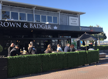 new-zealand/tauranga/bar/crown-badger