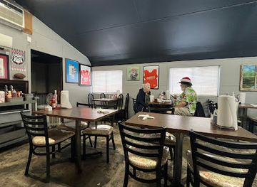 alabama/blount-mountain/bar/two-sisters-homestyle-cafe