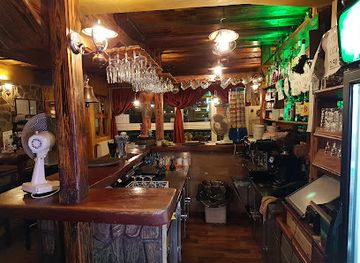 slovenia/posavje/bar/pub-tutenkamn