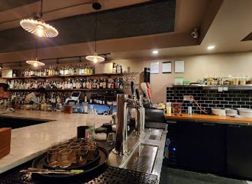 washington/seattle/queen-anne/bar/bar-miriam