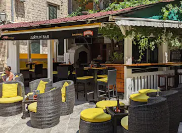 Lištun Bar