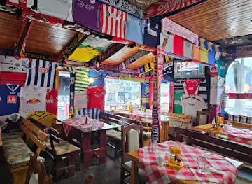 PAPPA MIA sports bar