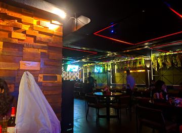 india/guwahati/chandmari/bar/urban-mantra-zoo-road