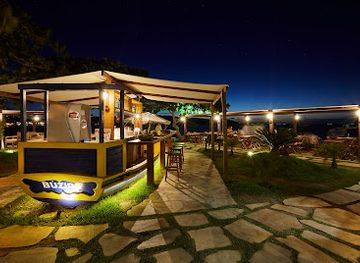 brazil/serra-do-mar/bar/madame-bardot-bar-e-restaurante