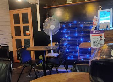 india/guwahati/chandmari/bar/the-black-roof-cafe