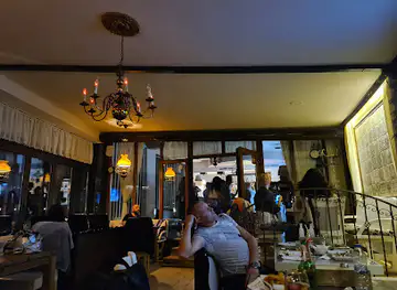 ZAHIR - Bar & Dinner