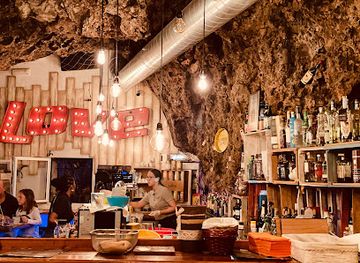 spain/cuenca/bar/grotte-del-huecar