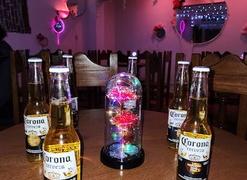 bolivia/potosi/casa-de-la-moneda/bar/las-rosas-pub-restobar