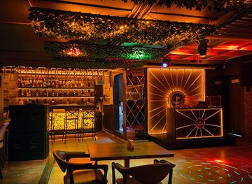 india/jharkhand/bar/hooch-bar-lounge