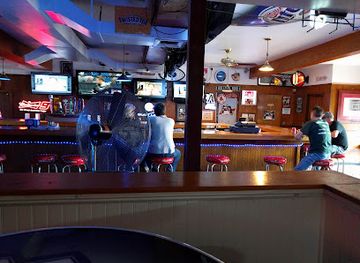 maine/greater-portland-and-casco-bay/bar/mathew-s