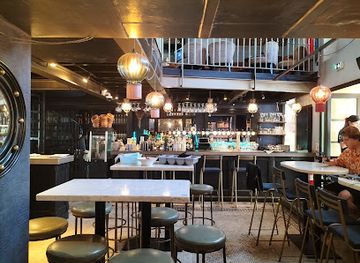 france/french-riviera/bar/le-bateleur